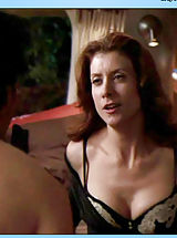 Celebrity Babes: Kate Walsh