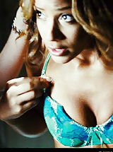 Celebrity Babes: Dania Ramirez